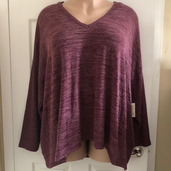 Terra & Sky Tops - NWT Plus Size 5X V-Neck Thermal Ribbed Top in Red